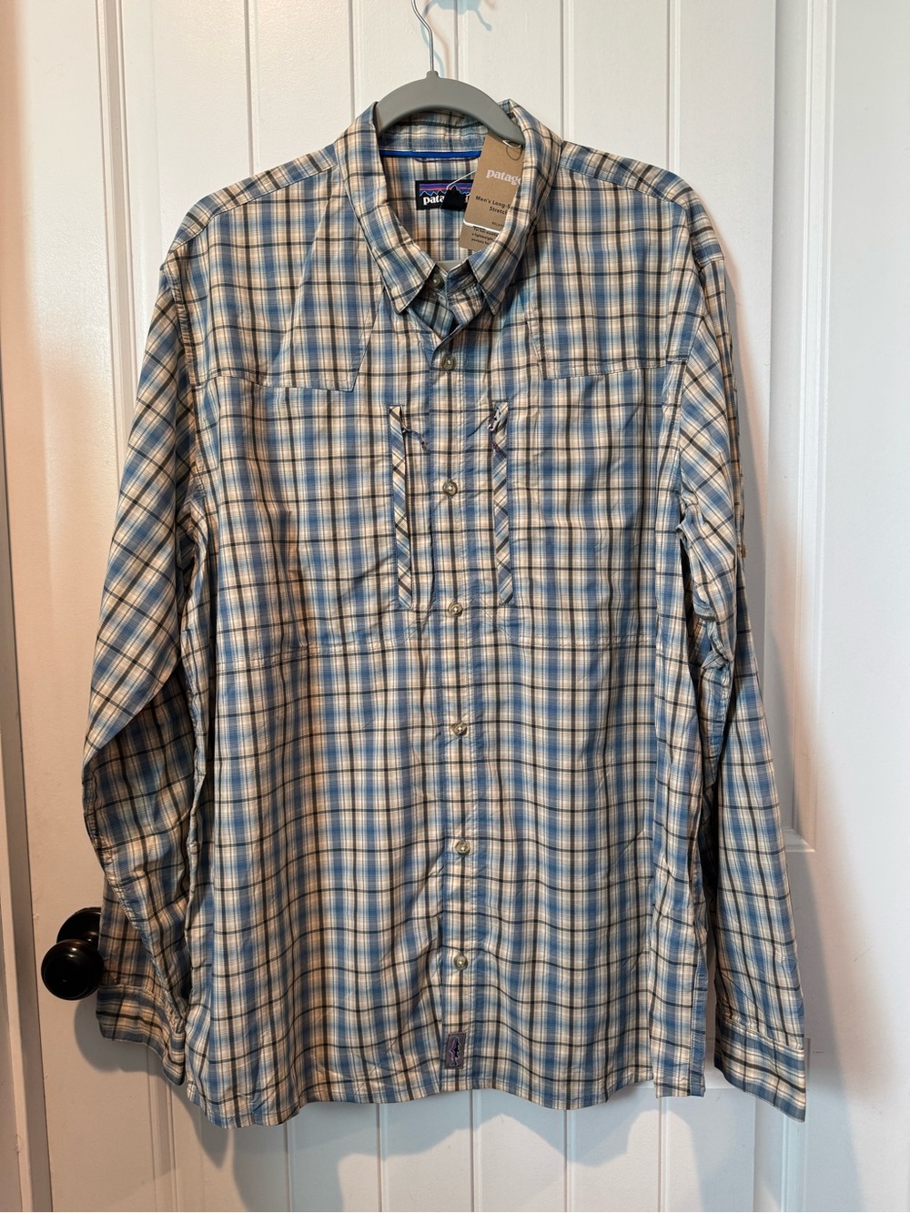 Patagonia Men’s Blue Plaid Long-Sleeve Sun Stretch Button-Up Shirt Large